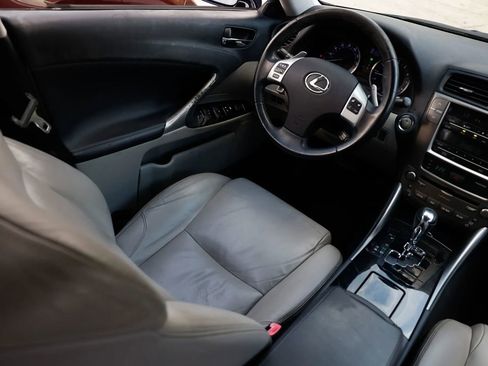 Used 2011 Lexus IS 250 image 22