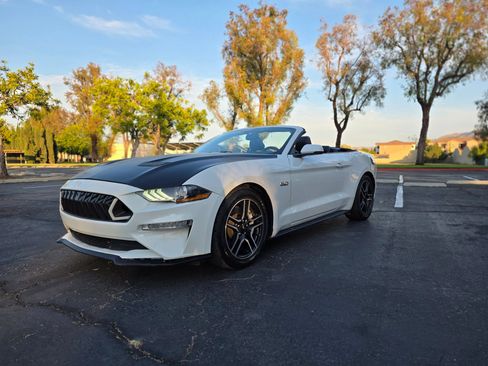 Used 2019 Ford Mustang GT Premium RWD image 11