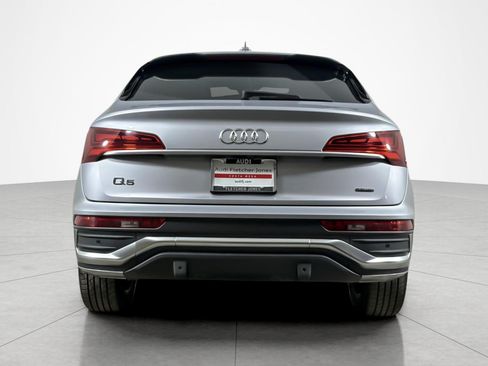 Used 2023 Audi Q5 2.0T Premium w/ Convenience Package AWD/4WD image 4