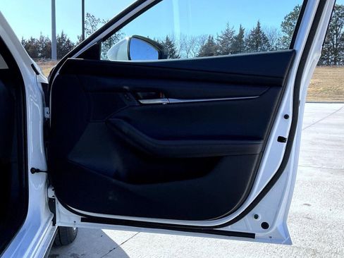 New 2026 MAZDA MAZDA3 2.5 S Sedan w/ Preferred Pkg image 17