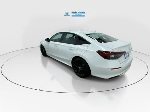 Certified 2025 Honda Civic Sport image 8