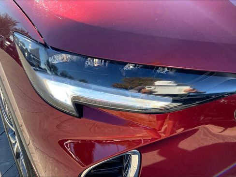 Used 2023 Buick Envision Essence image 27