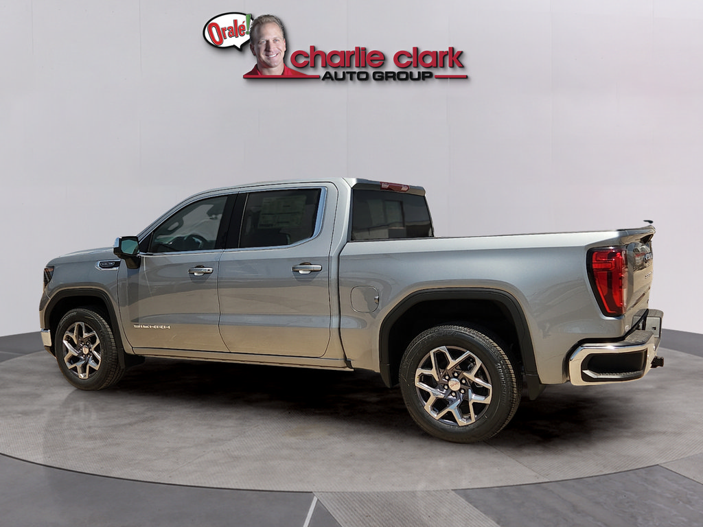 New 2026 GMC Sierra 1500 SLE RWD image 2