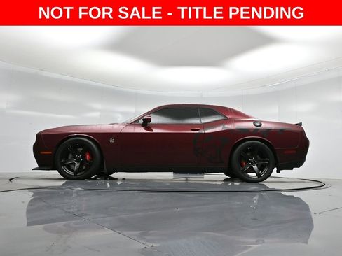 Used 2019 Dodge Challenger SRT Hellcat image 6