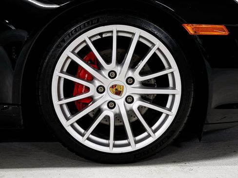Used 2006 Porsche 911 Carrera S RWD image 44