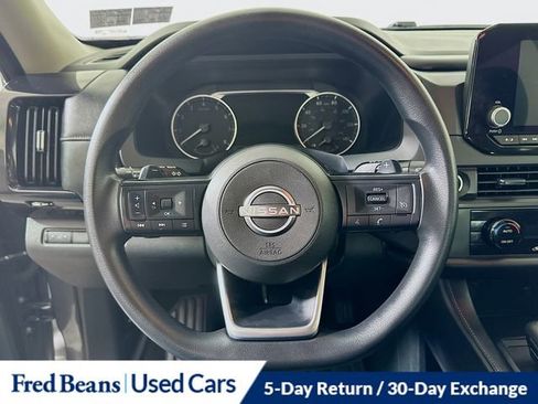 Certified 2024 Nissan Pathfinder S image 13