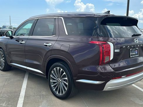 Used 2024 Hyundai Palisade Calligraphy AWD/4WD image 11