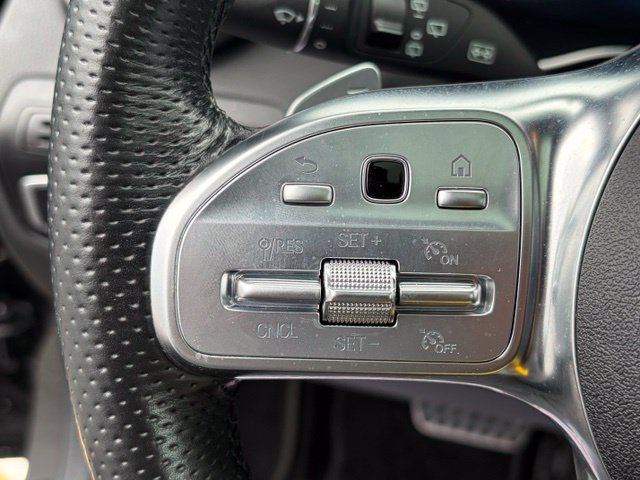 Used 2021 Mercedes-Benz GLC 300 4MATIC w/ AMG Line image 17