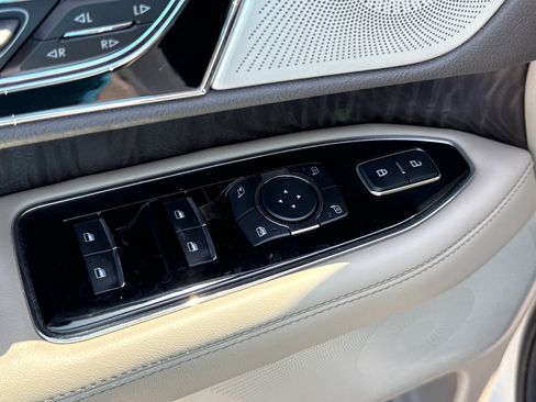 Used 2022 Lincoln Navigator Reserve RWD image 41