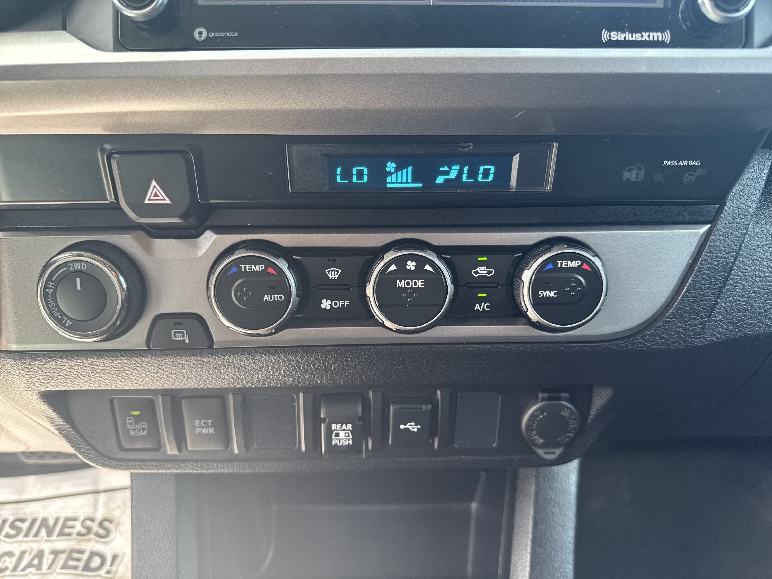 Used 2021 Toyota Tacoma SR5 w/ Trail Edition AWD/4WD image 15