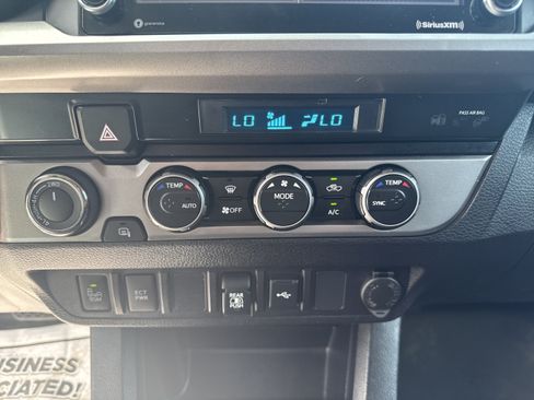 Used 2021 Toyota Tacoma SR5 w/ Trail Edition AWD/4WD image 15