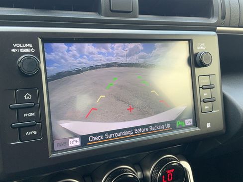 Used 2025 Toyota GR86 RWD image 8
