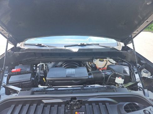 Used 2022 Chevrolet Silverado 1500 RST AWD/4WD image 2