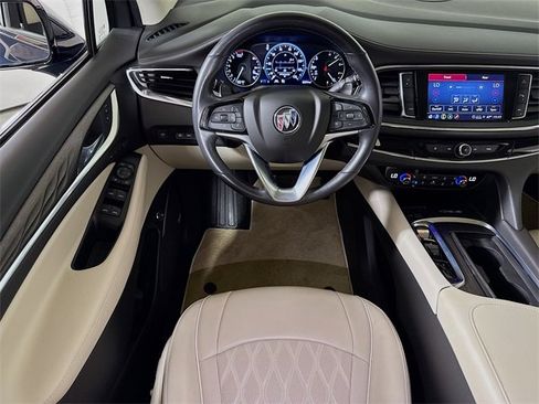 Used 2022 Buick Enclave Avenir w/ Avenir Technology Package image 22