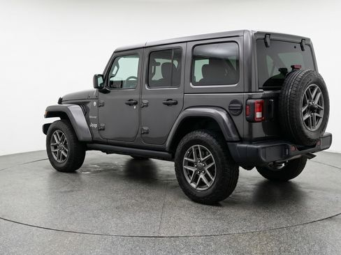 Used 2025 Jeep Wrangler Unlimited Sport AWD/4WD image 6