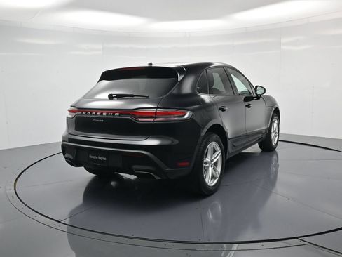 Certified 2026 Porsche Macan AWD/4WD image 30
