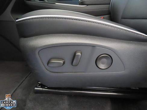 Used 2026 Buick Enclave Preferred FWD image 12