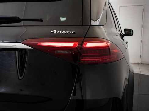 New 2026 Mercedes-Benz GLE 450 4MATIC image 9