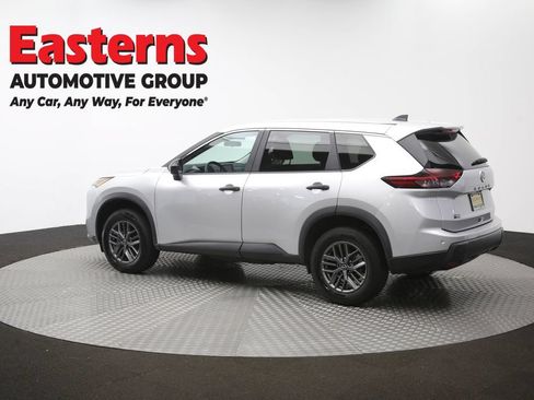 Used 2024 Nissan Rogue S FWD image 62