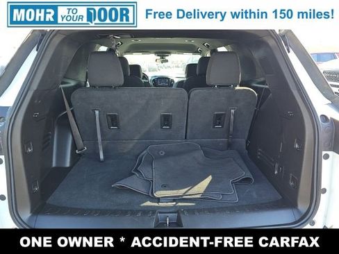 Used 2023 Chevrolet Traverse LT image 42