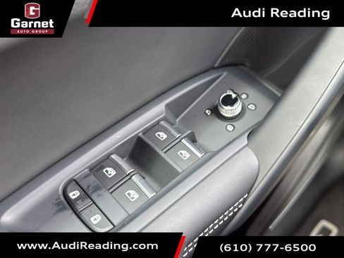 Used 2024 Audi Q5 e Premium Plus w/ Premium Plus Package image 24