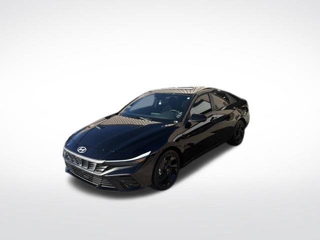 Used 2026 Hyundai Elantra SEL FWD image 7