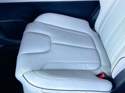 Used 2024 Hyundai Palisade Calligraphy image 29