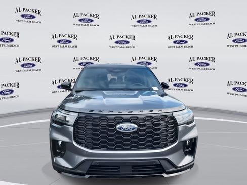 New 2025 Ford Explorer ST-Line w/ Premium Package image 8