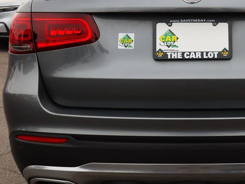 Used 2021 Mercedes-Benz GLC 300 image 19
