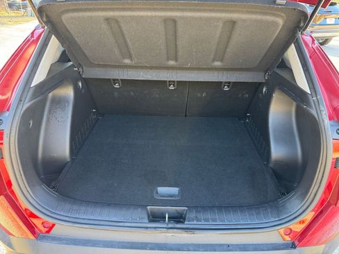 Used 2025 Hyundai Kona SEL image 25