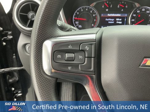 Used 2025 Chevrolet Blazer LT image 9