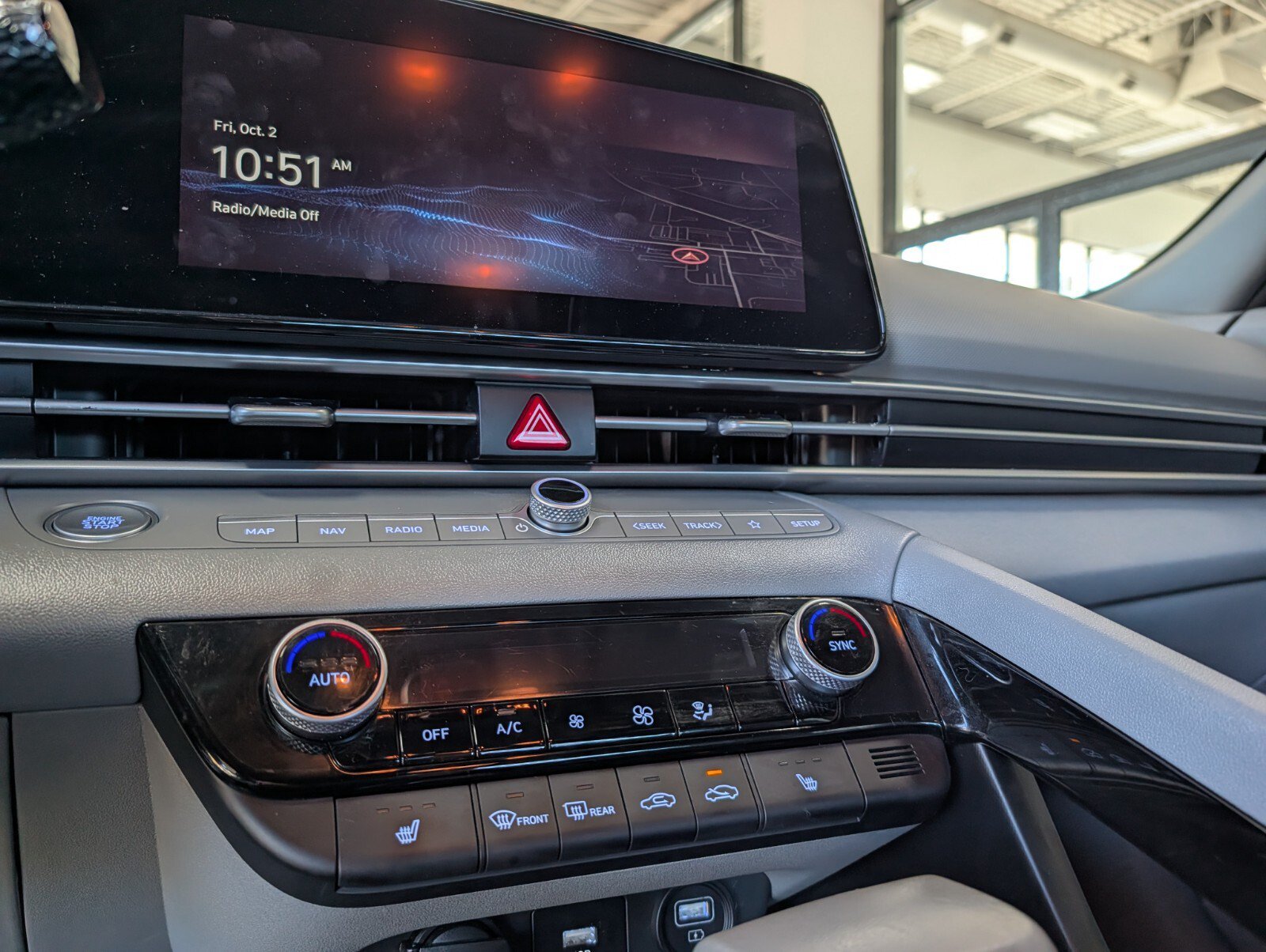 Used 2023 Hyundai Elantra SEL w/ Convenience Package FWD image 19