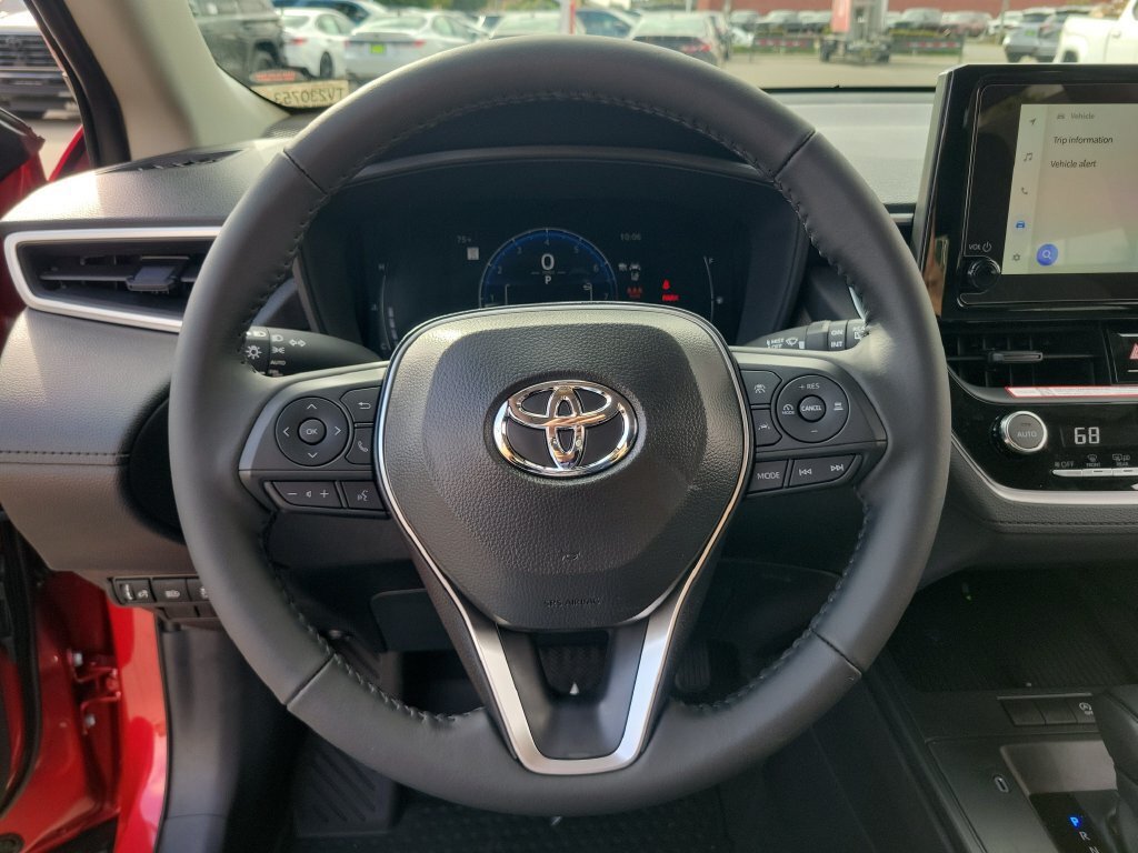 New 2026 Toyota Corolla Cross LE w/ Moonroof Package FWD image 22