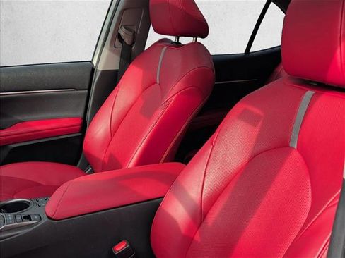 Used 2023 Toyota Camry XSE w/ Navigation Package image 11