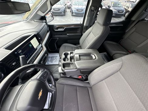 Used 2022 Chevrolet Silverado 1500 LT image 20
