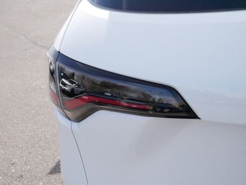 Used 2024 Honda HR-V EX-L image 17