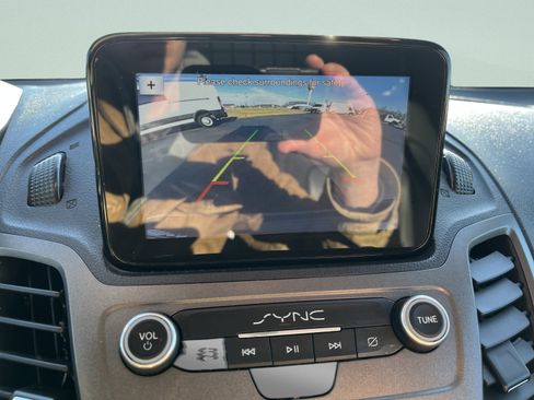 Used 2019 Ford Transit Connect XL image 14