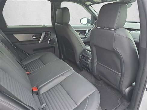 New 2026 Land Rover Discovery Sport Landmark AWD/4WD image 11