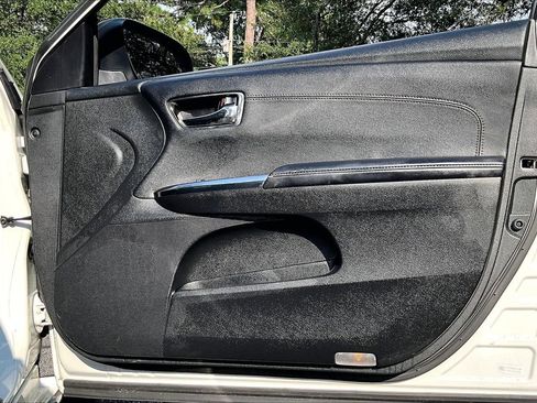 Used 2017 Toyota Avalon Touring FWD image 29