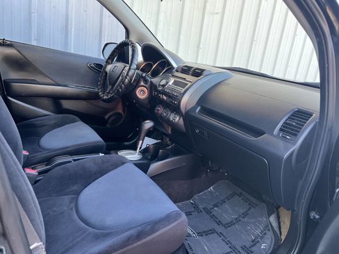 Used 2008 Honda Fit Sport image 16