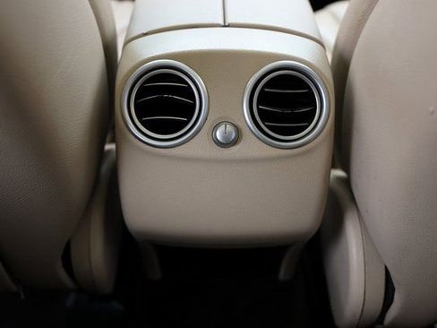 Used 2022 Mercedes-Benz GLC 300 image 26