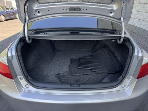 Used 2015 Honda Accord EX-L image 9