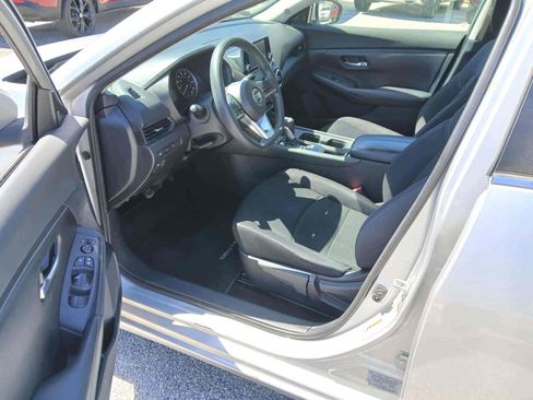 Used 2021 Nissan Sentra S w/ Trunk Package image 9