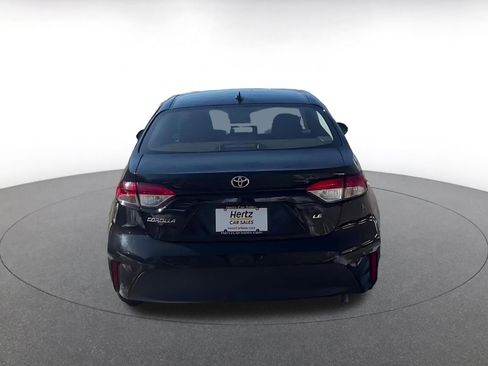 Used 2025 Toyota Corolla LE image 12