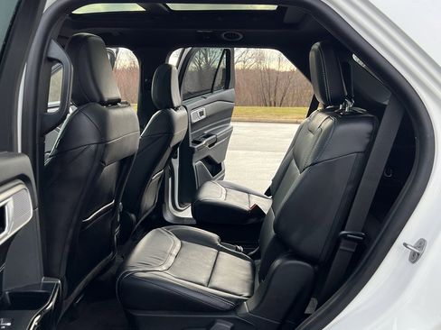 Used 2023 Ford Explorer ST w/ Equipment Group 401A image 36