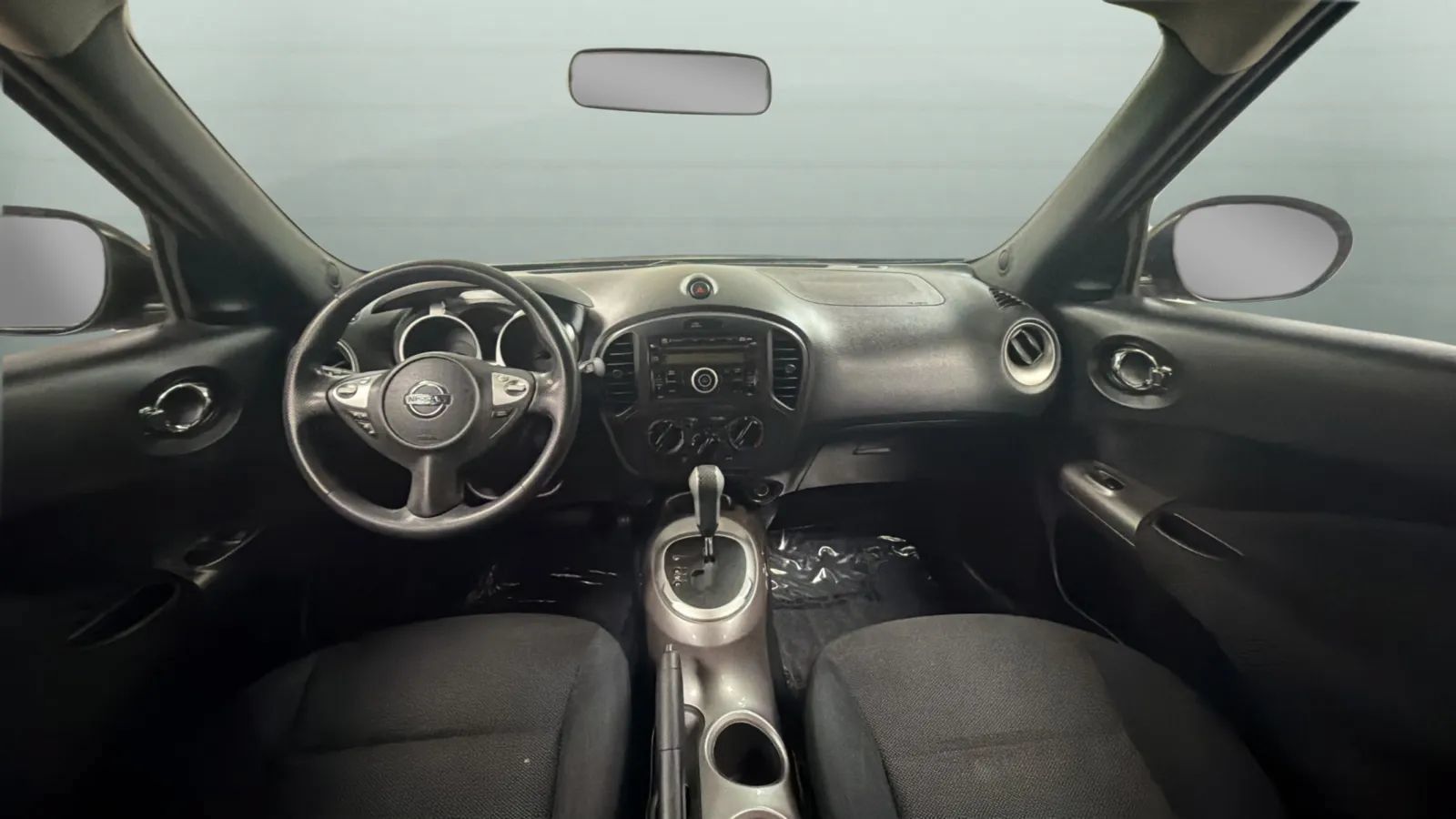 Used 2013 Nissan Juke S FWD image 9