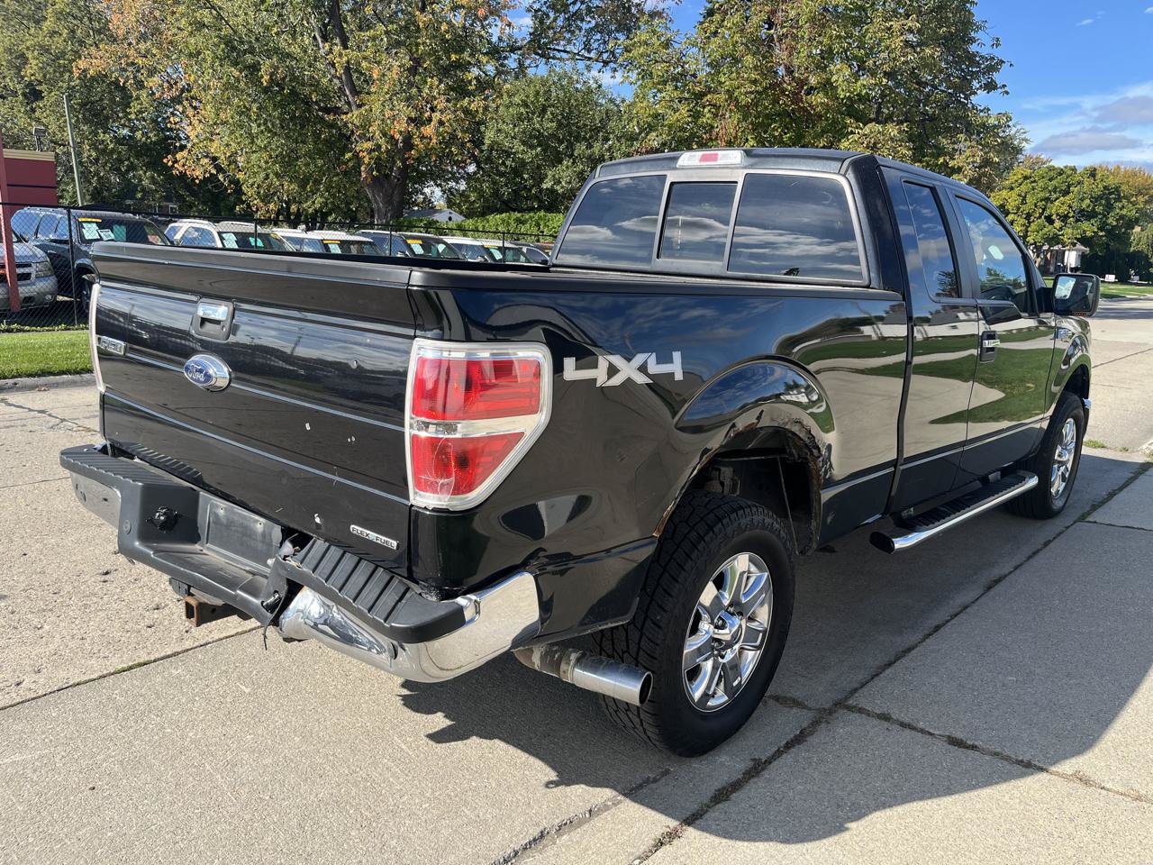 Used 2010 Ford F150 XLT AWD/4WD image 11