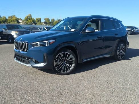 Used 2026 BMW X1 xDrive28i w/ Convenience Package AWD/4WD image 2
