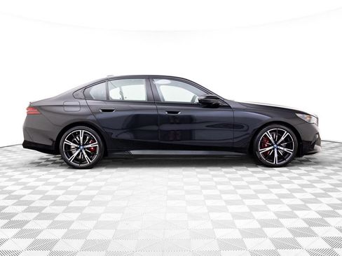 Used 2024 BMW i5 M60 w/ Executive Package image 6