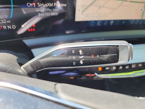 New 2025 Cadillac Optiq Luxury 1 image 72